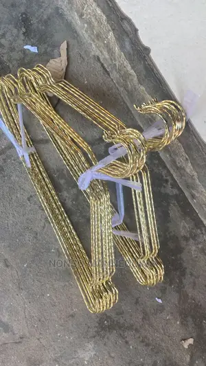 Twisted Gold Hangers Bundles