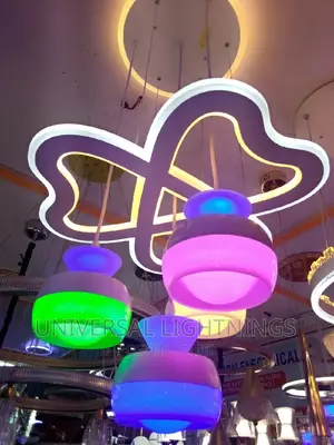 Chandelier Unique Light