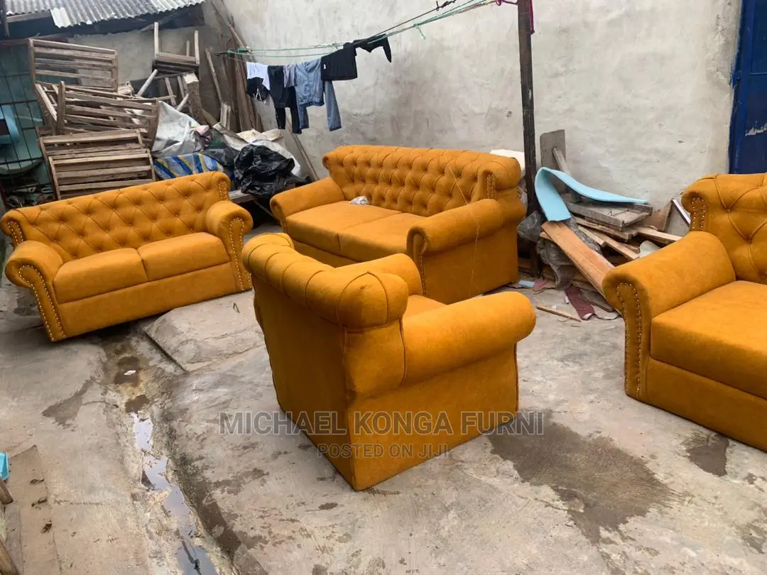 Classic Botton Sofa