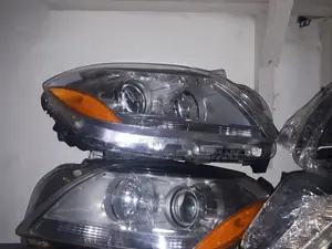 Headlamp Ml350 2012