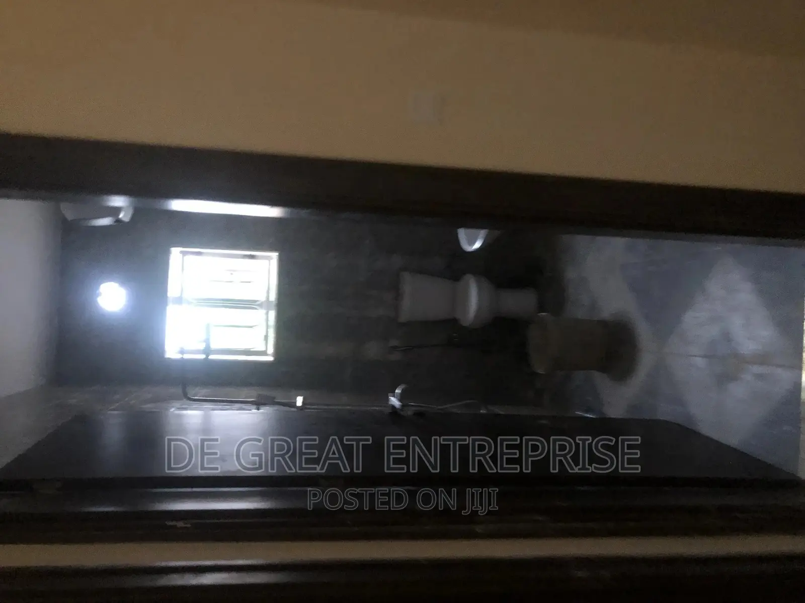 3bdrm Block of Flats in Private, Durumi for sale