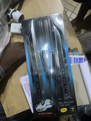 Fender Chrome LX 570 2019