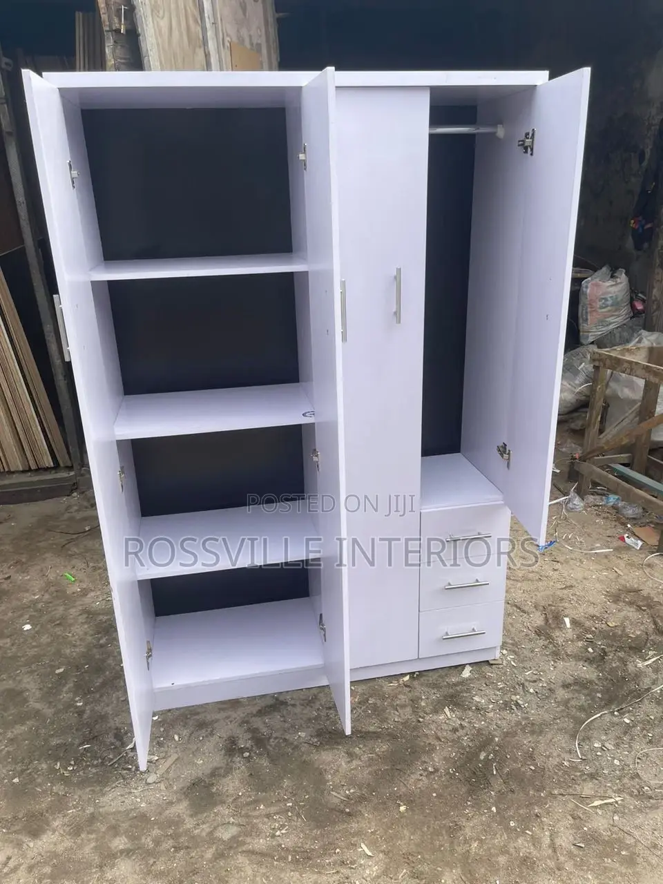RDS White 4ft Wardrobe