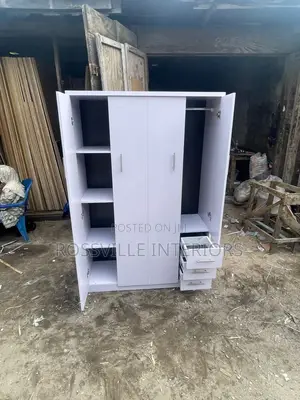 RDS White 4ft Wardrobe