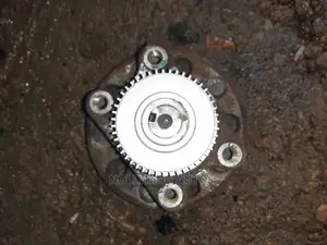 Hyundai Sonata 2006 Back Hub