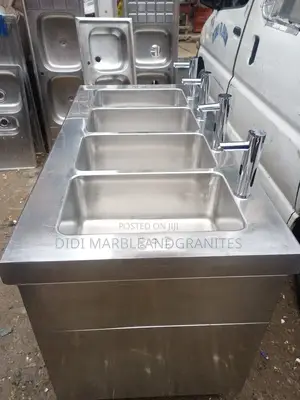 Short Industrial Sink for Hospitals