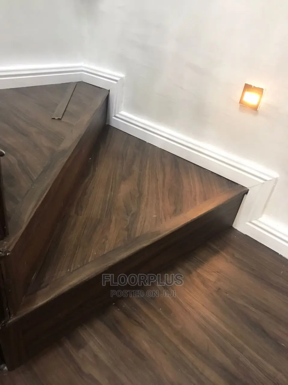 White Skirtings