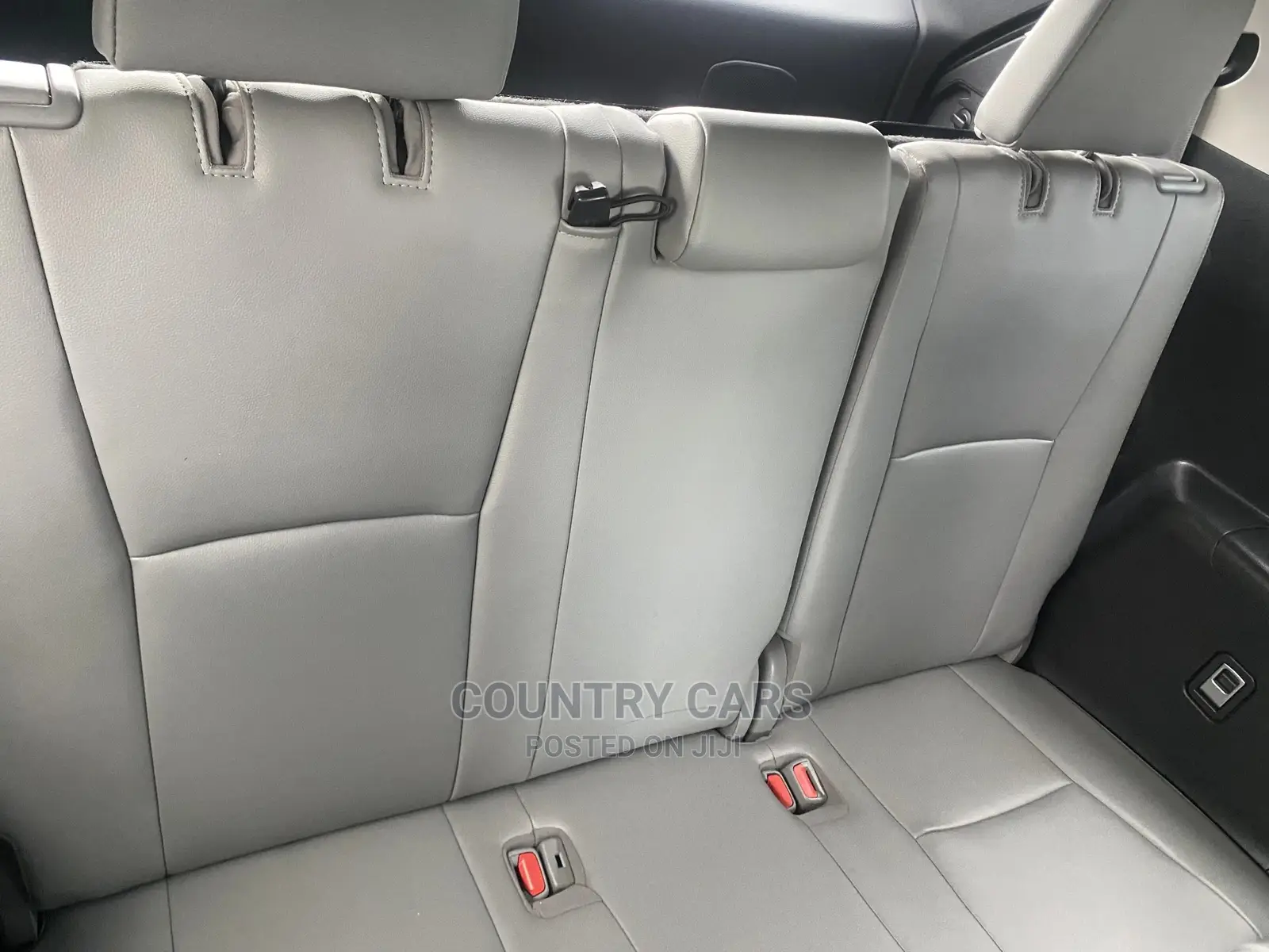 Toyota Highlander Limited 2021 Black
