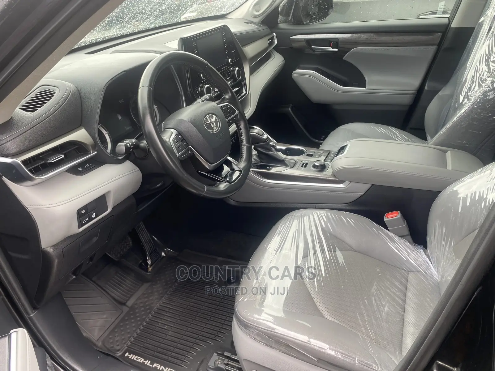 Toyota Highlander Limited 2021 Black