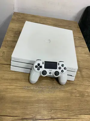 Sony Playstation PS4 Pro