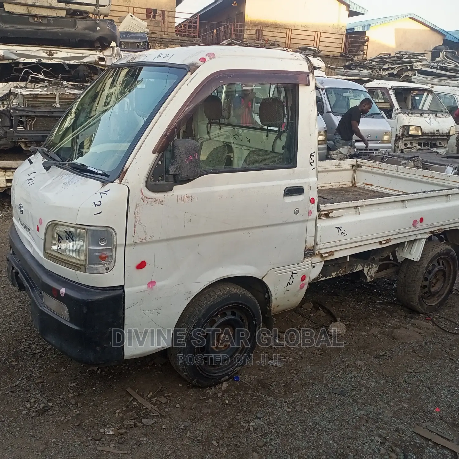 Suzuki APV Pan Vanel 2000 White
