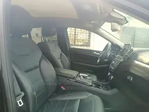Mercedes-Benz GLE43 2017 Black