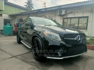 Mercedes-Benz GLE43 2017 Black