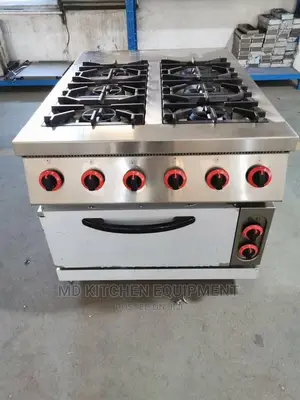 Industrial 4 Burna Gas Cooker With Oven