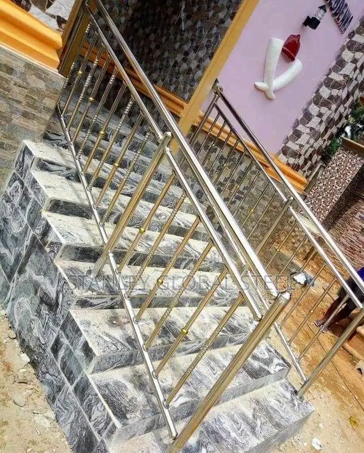 Stainless Rails Step