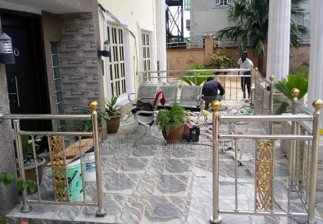 Stainless Railsls