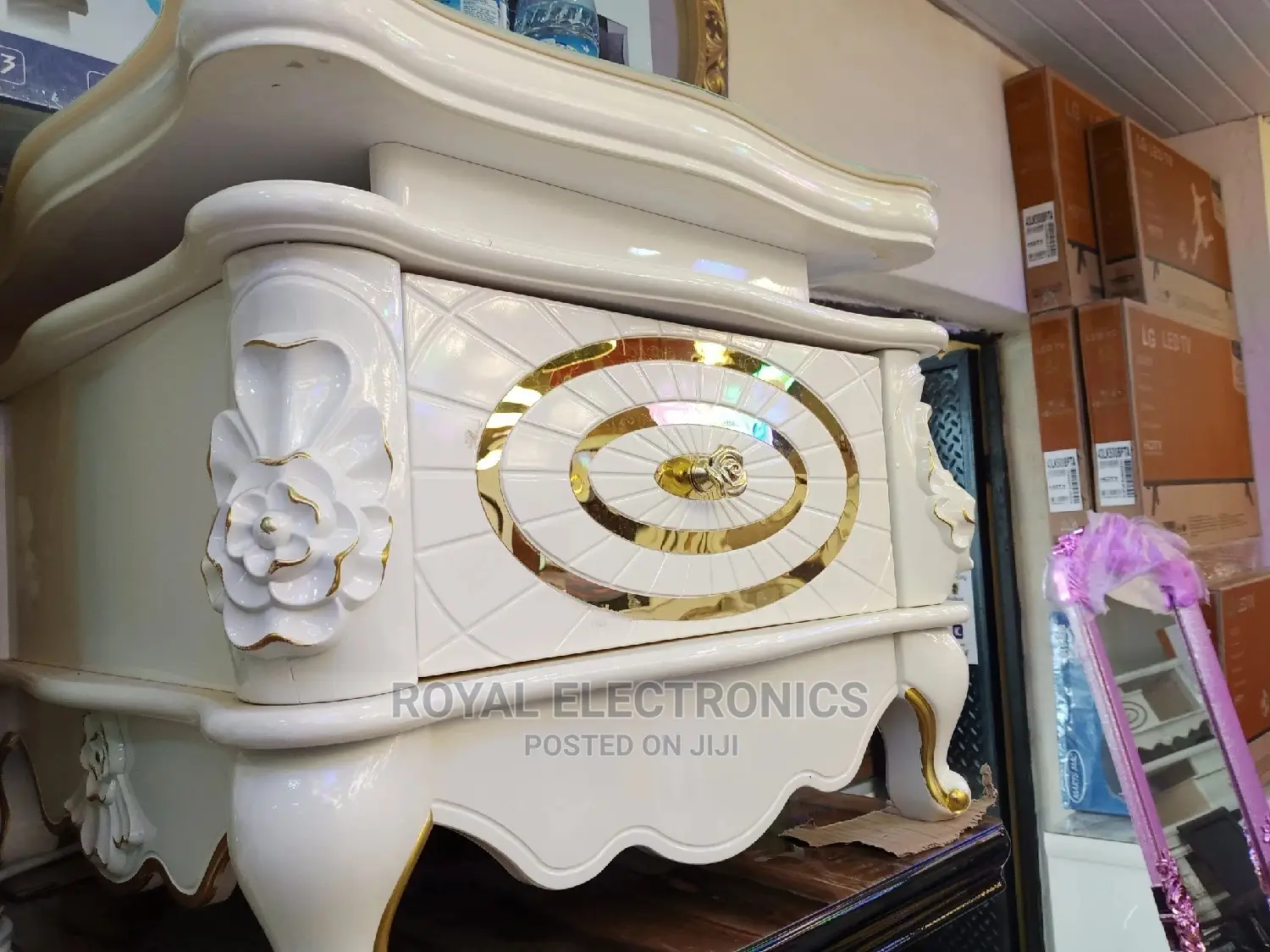 Mini Center Table