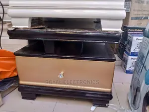 Classic Mini Center Table