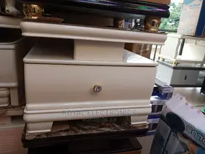 Best Quality Mini Center Table