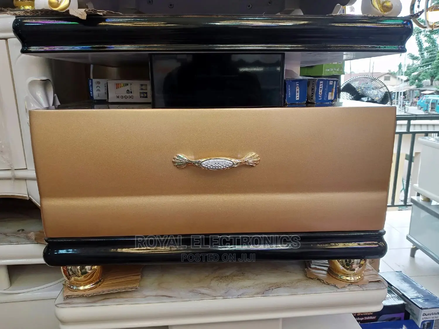 Unique Quality Mini Center Table