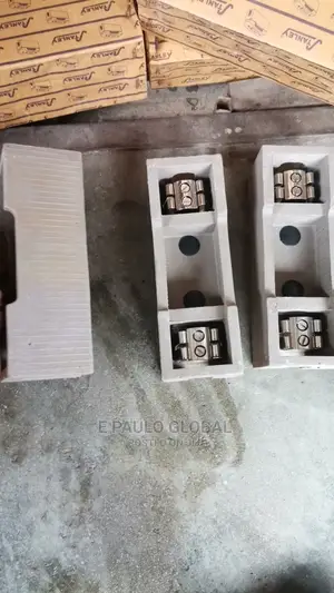 200amps Stanly Cut Out Fuse/Base