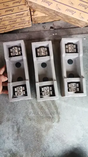200amps Stanly Cut Out Fuse/Base