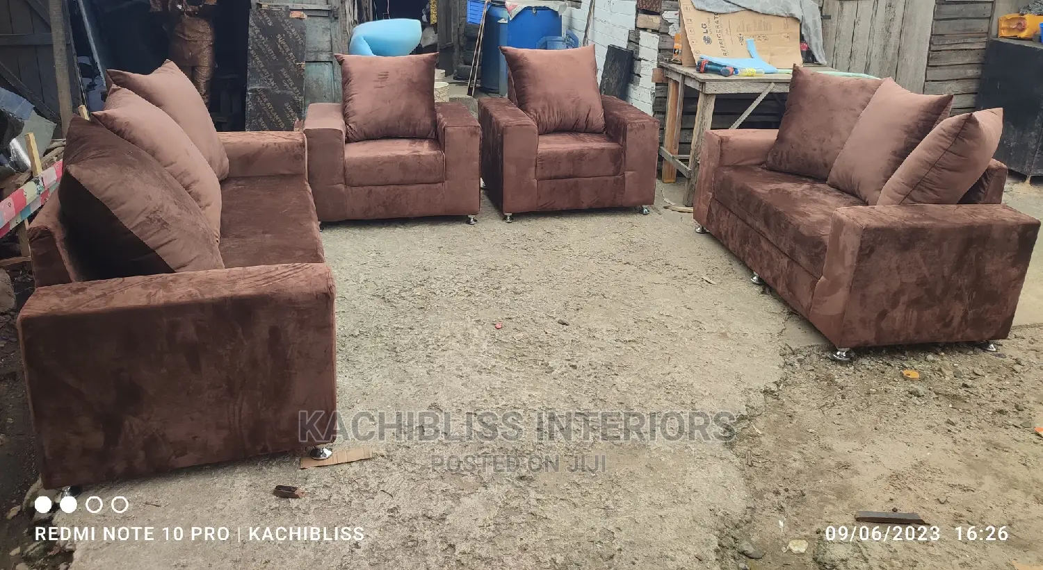 7 Seater Chair