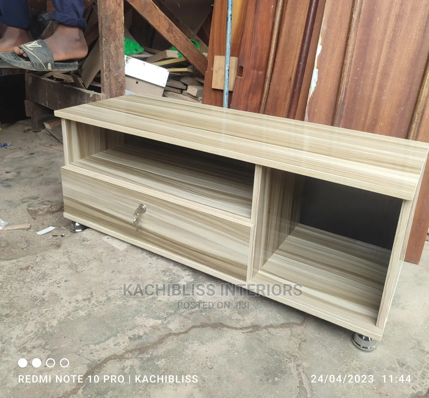 3ft Tv Console