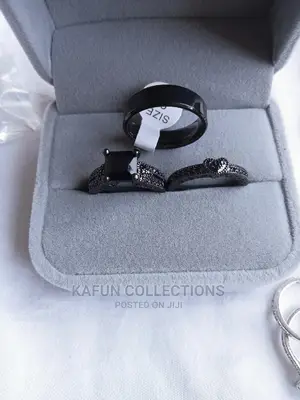 Photo - Non-Fading Steel and Black Gold Plated Ring Set