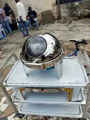 Round Chaffing Dishe With Glass (Silver Color)