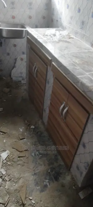 Inbuilt Kitchen Cabinets