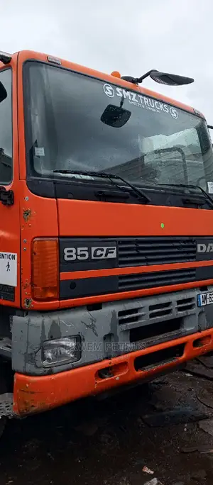2units of European Used Daf 85/380 Cab Chassis Truck