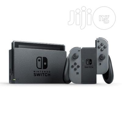 Nintendo Switch - Black.