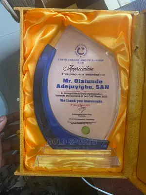 Clean Glass Award M14