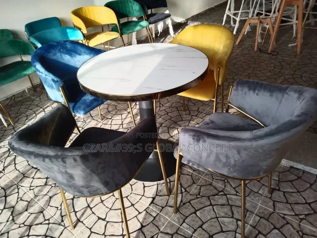 Executive Restaurant and Dinning Accent Set
