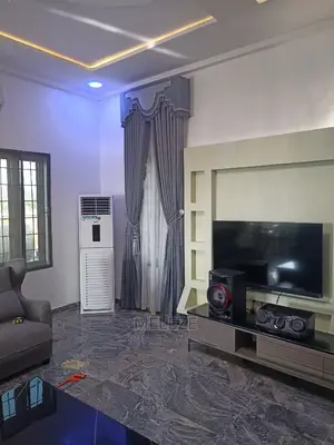 Italian Curtain