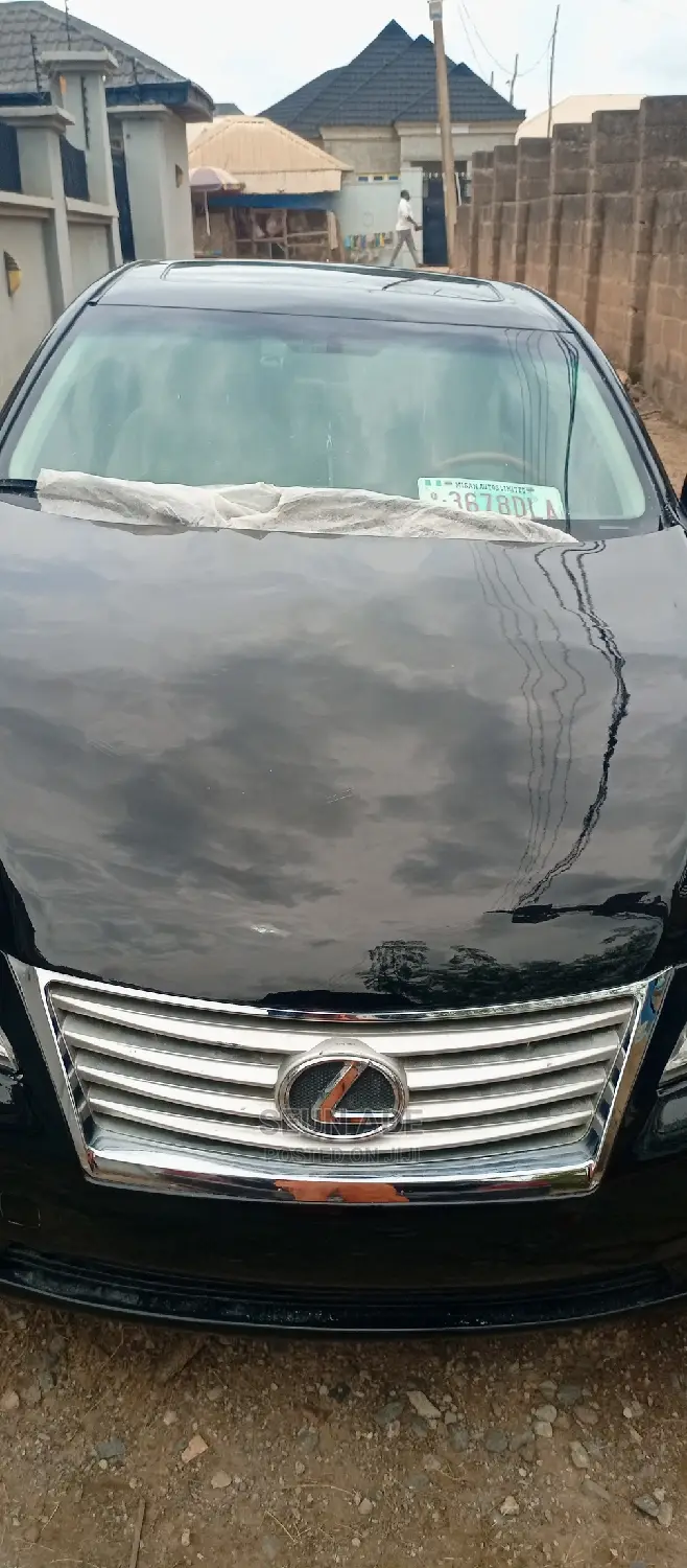Car Buffing and Polish Services