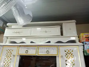 Original Quality Royal TV Stand With Drawer