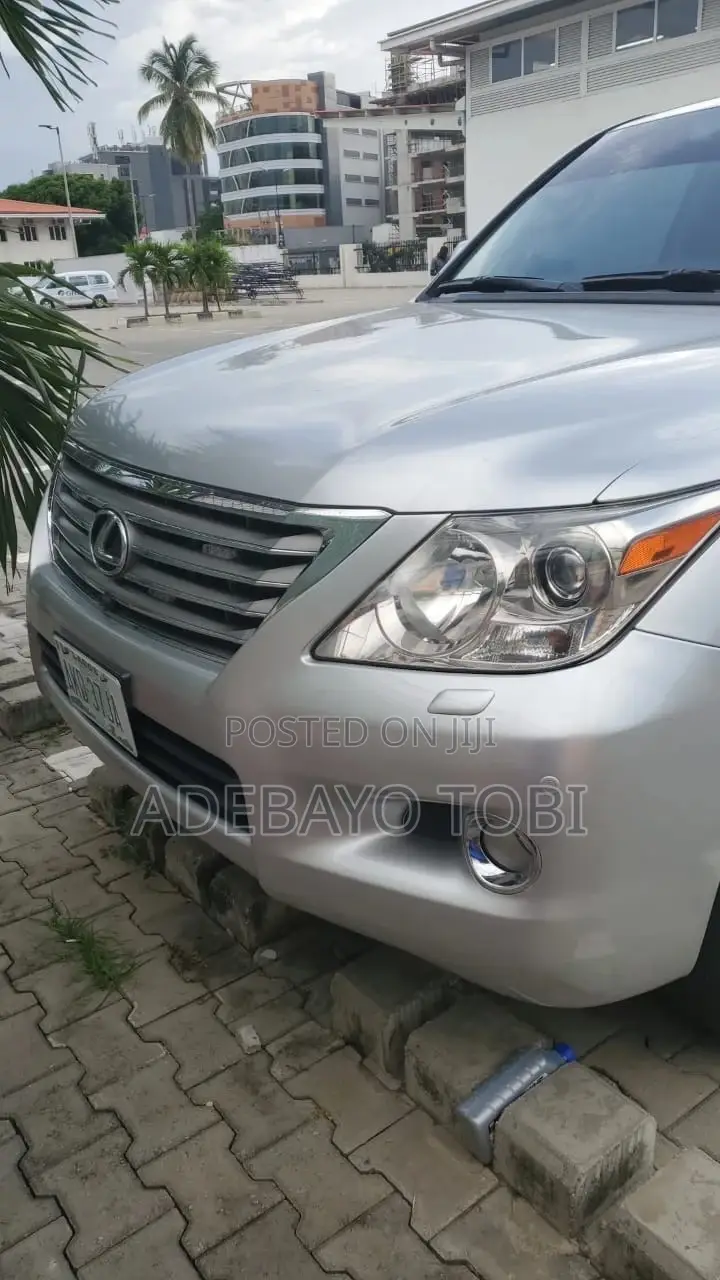 Lexus Lx 570 Available for Rent