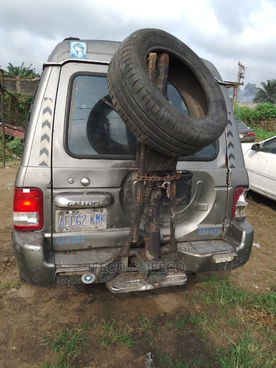 Towing Van for Hire.