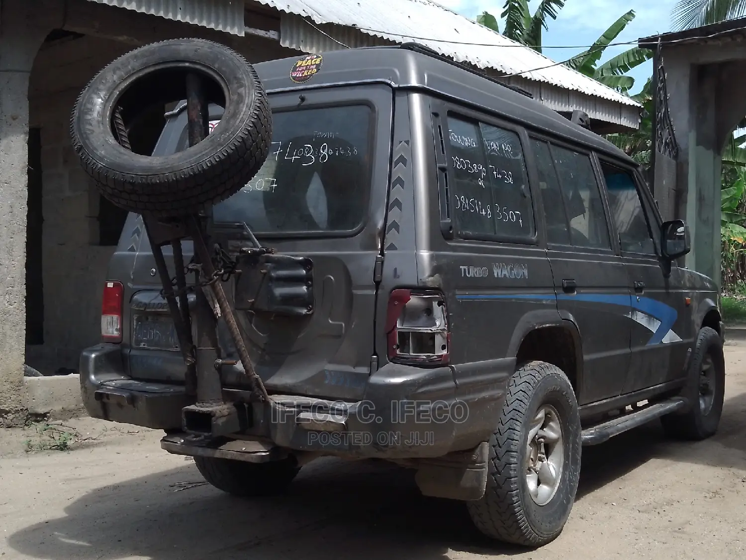 Towing Van for Hire.