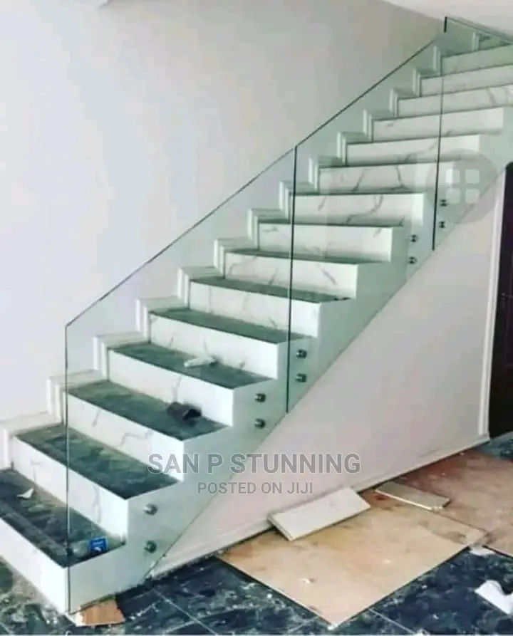 Plain Side Fitting Glass