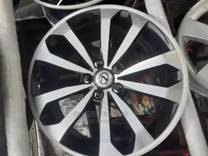 18 Rim for Lexus