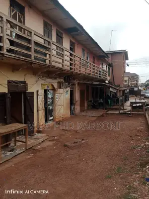 10bdrm Block of Flats in New Layout, Enugu for sale