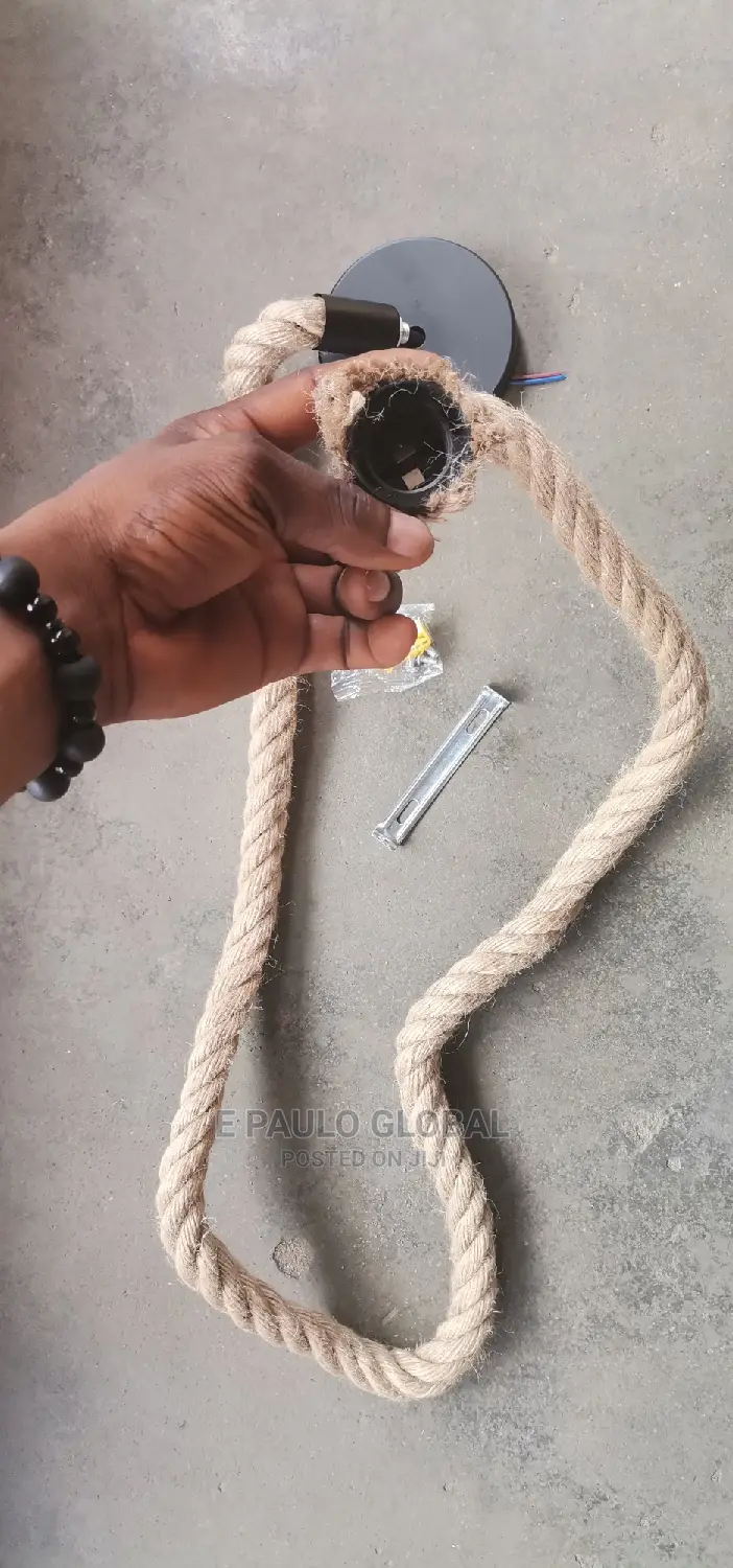 Single Dropping Light