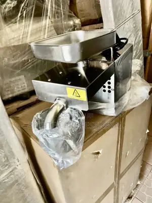 Oil Extractor Machine