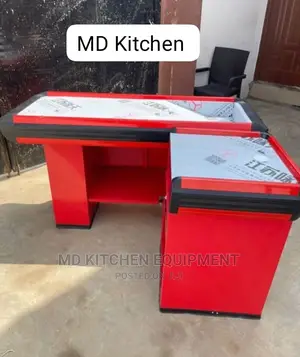 4ft Cash Table