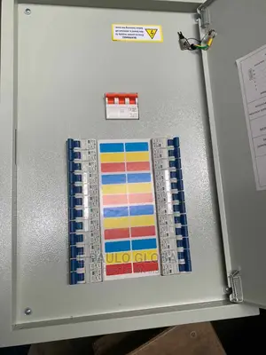 24 Stabluk Fuse Distribution D8 TPN