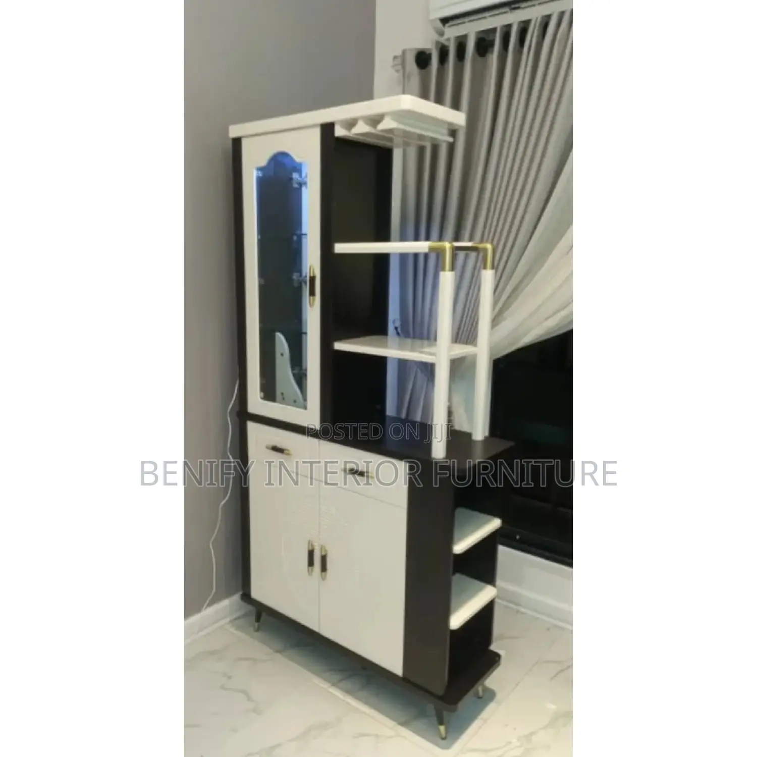 Home Source Dining Room or Lounge Corner Bar With Light