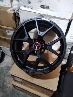 18 Inches Is Available For Mercedes-benz